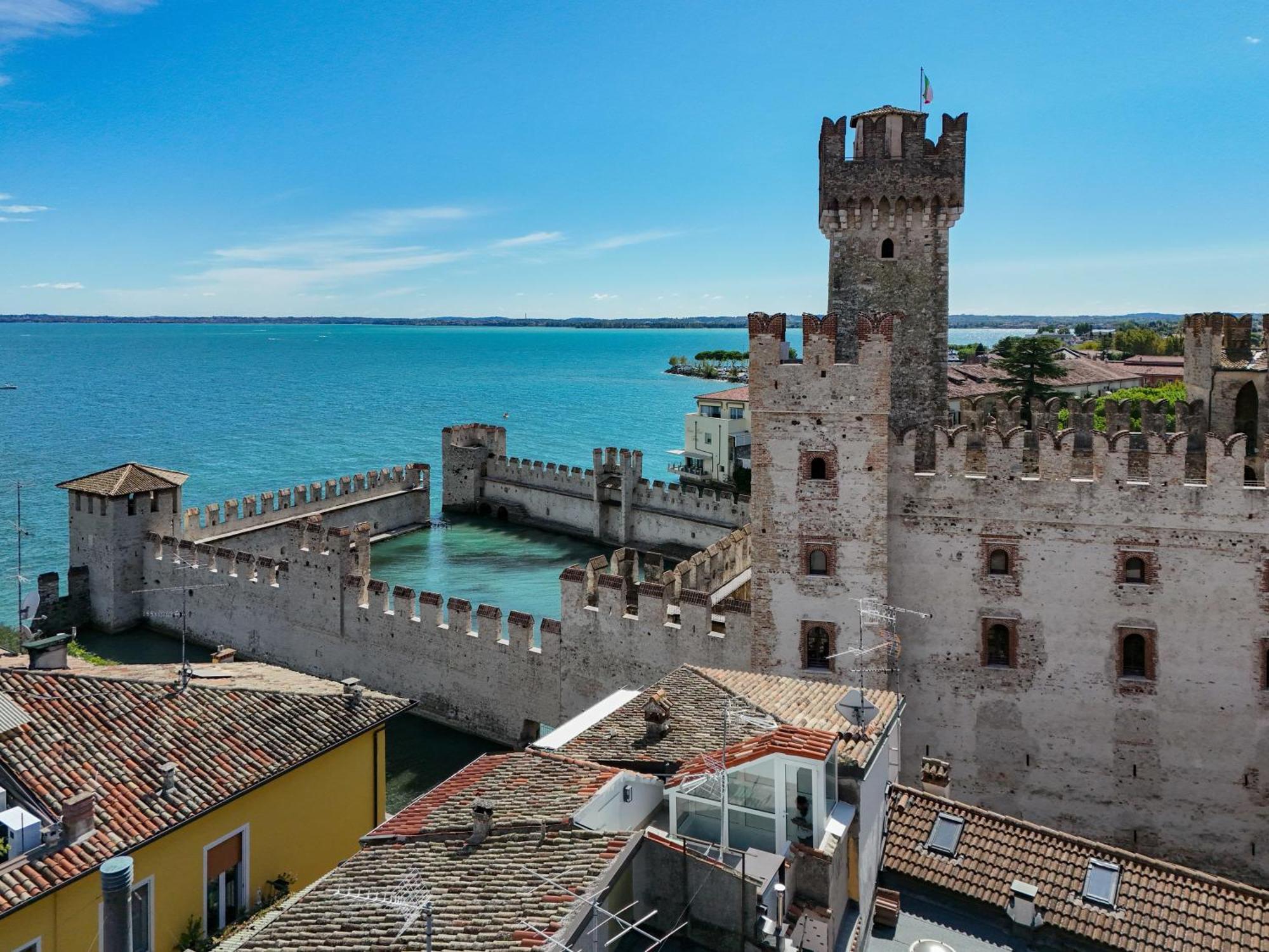 Locanda Carolina Callas Sirmione Ngoại thất bức ảnh